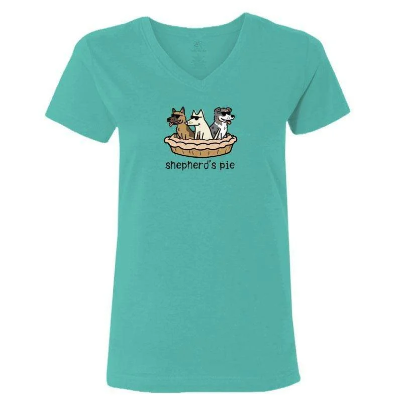 Women's Transitional Outfit Shepherd's Pie - Ladies T-Shirt V-Neck