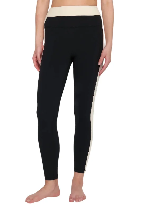 Casual Chic Leighton Leggings In Black