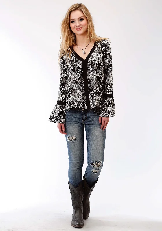 Women's Outfit For The Office Roper Poet Womens Black Rayon/Nylon Diamond Floral L/S Blouse Women's Outfit For The Office Roper Poet Womens Black Rayon/Nylon Diamond Floral L/S Blouse
