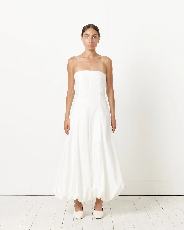 Eclectic Fashion Globo Dress in White