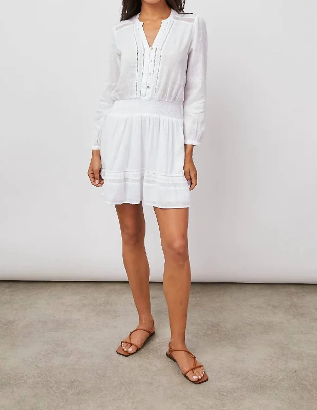 Evening Looks Jasmine Lace Dress In White
