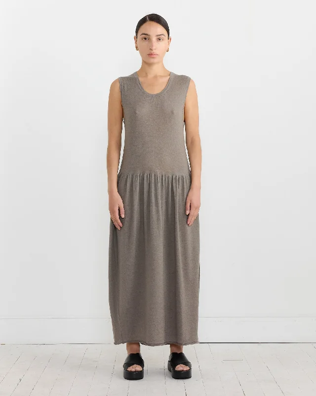Women's Fashion Hotspots Balloon Slip Dress in Concrete