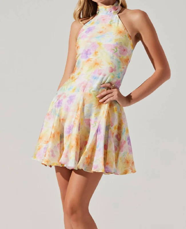 Flash Sale Starts Sommar Dress In Yellow Multi