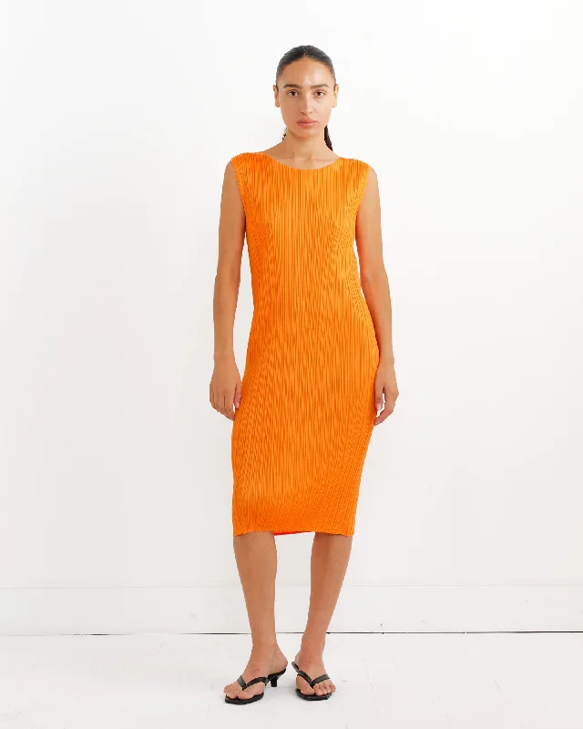 Evening Looks Pleats Please MC July Dress in Orange