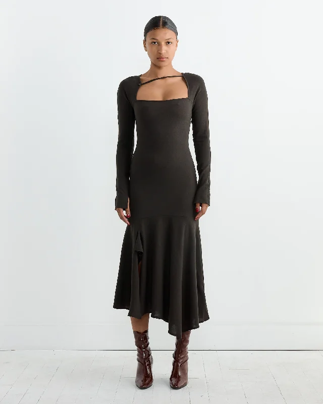 Chic And Comfortable Kira Dress in Khaki