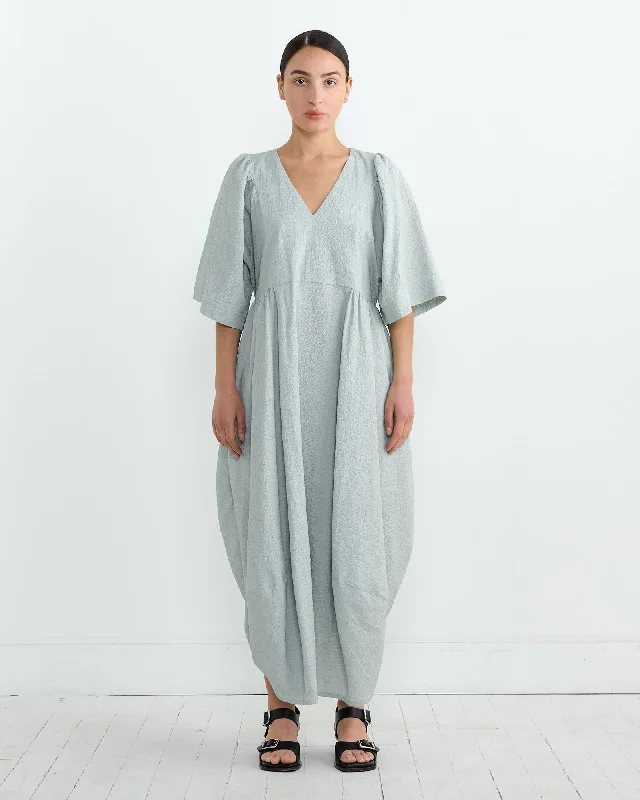 Minimalist Elegant Pump Dress in Moss Green