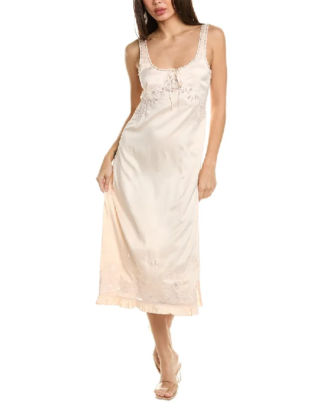 Chic Trends For The Fashion Savvy LoveShackFancy Astril Dress