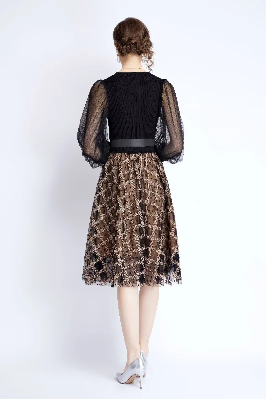 Stylish Dresses for Women Black & Apricot Cocktail & Party A-line Crewneck Bracelet Knee Lace Dress