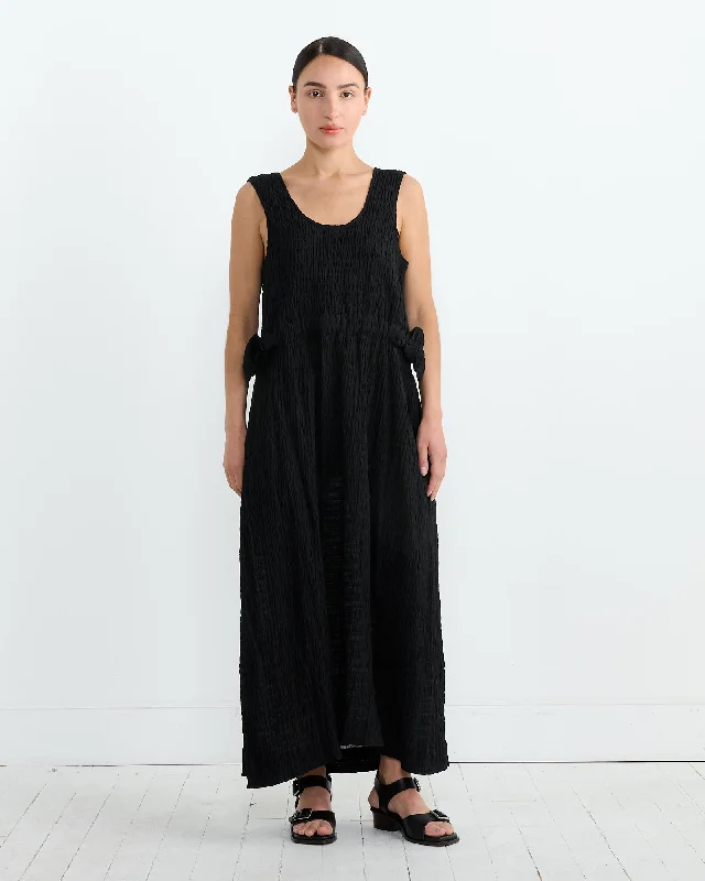 Elegant Ensemble Fest Dress in Black